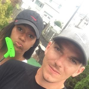 Meet your Posher, Tom